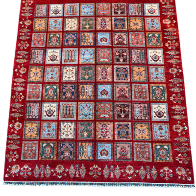 BAKHTIYARI – HAND-KNOTTED ELEGANCE INSPIRED BY PERSIAN NOMADIC ARTISTRY