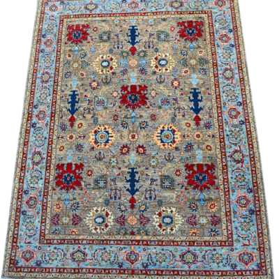 SERAPI – TIMELESS HAND-KNOTTED CRAFTSMANSHIP WITH PERSIAN HERITAGE