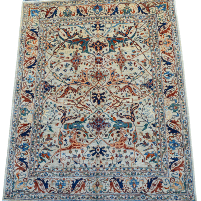 SERAPI – HAND-KNOTTED ELEGANCE INSPIRED BY CLASSIC PERSIAN DESIGNS
