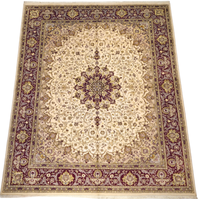 TRADITIONAL ISPHAN HAND-KNOTTED RUG